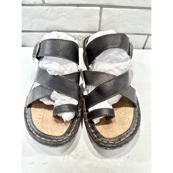 Cabela's Sandal Women's Size 11M Boho Brown Leather Thong Style Slip On - Picture 2 of 10